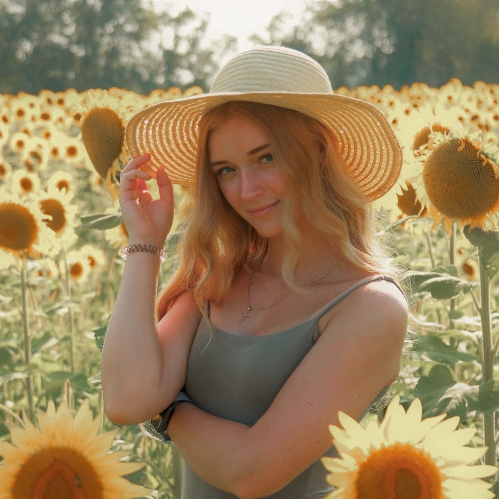 Meet your Posher, Kylee